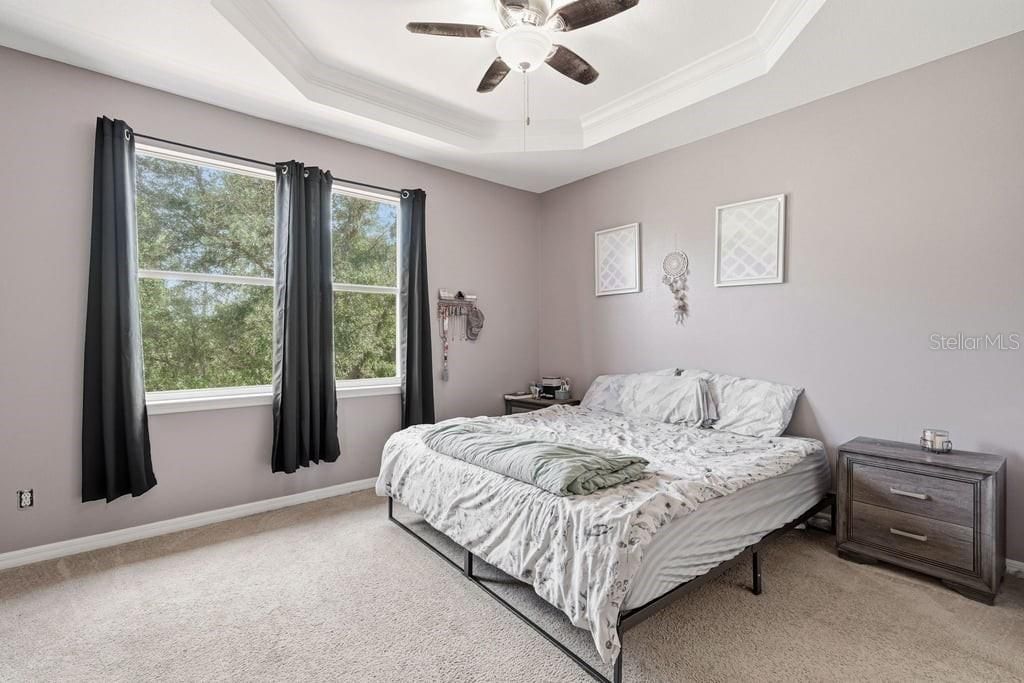 For Sale: $185,000 (2 beds, 2 baths, 1268 Square Feet)