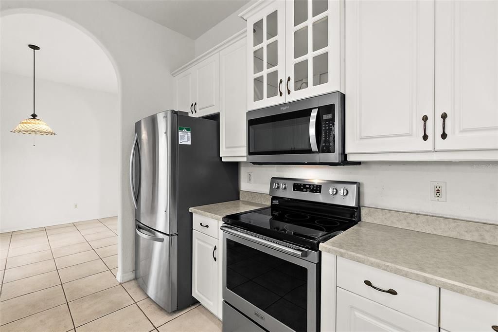 For Sale: $359,000 (3 beds, 2 baths, 1779 Square Feet)