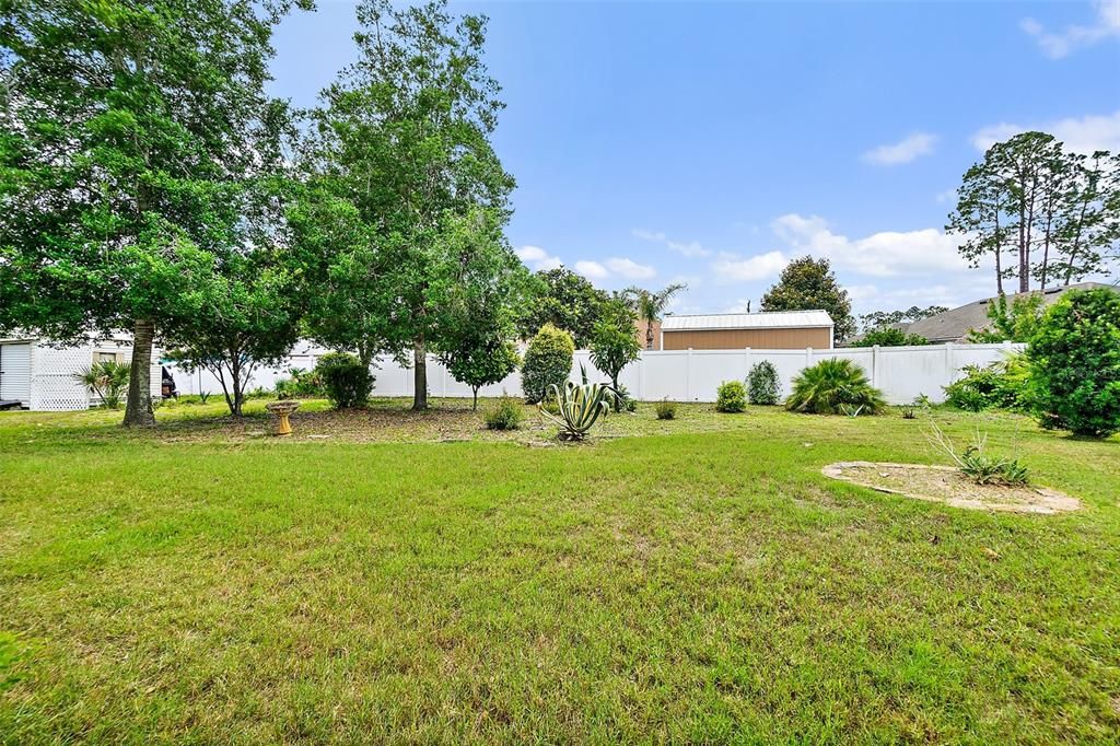 For Sale: $359,000 (3 beds, 2 baths, 1779 Square Feet)
