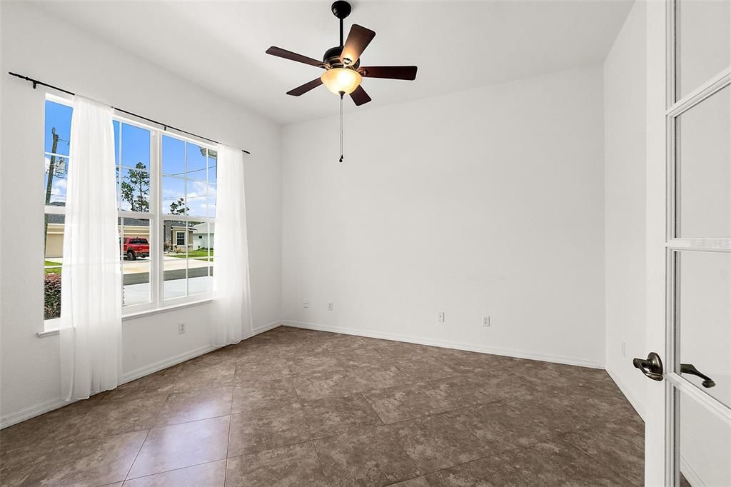 For Sale: $359,000 (3 beds, 2 baths, 1779 Square Feet)