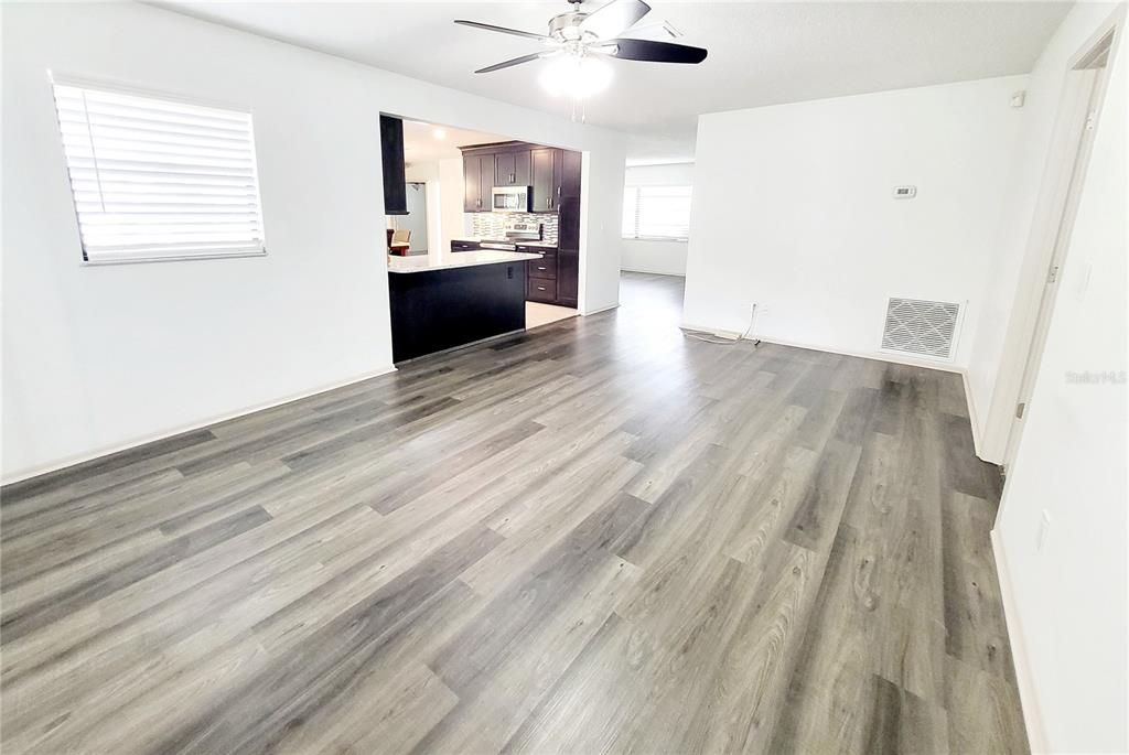 For Rent: $2,900 (3 beds, 2 baths, 1608 Square Feet)