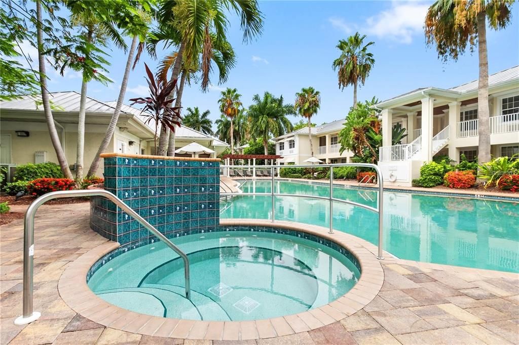 For Sale: $289,000 (2 beds, 2 baths, 1097 Square Feet)