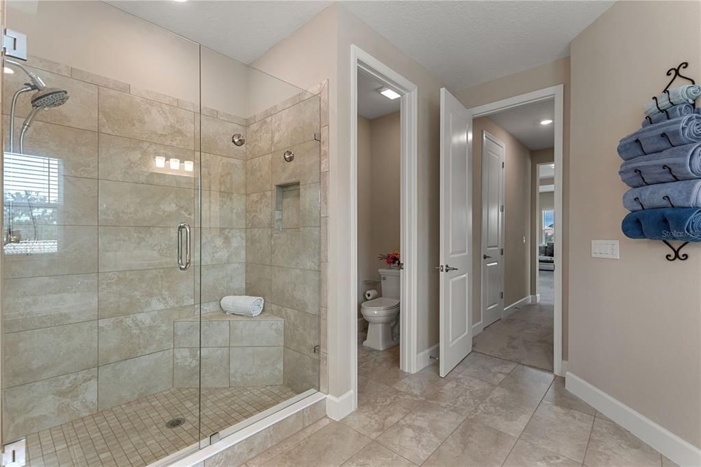 Active With Contract: $850,000 (5 beds, 3 baths, 4232 Square Feet)