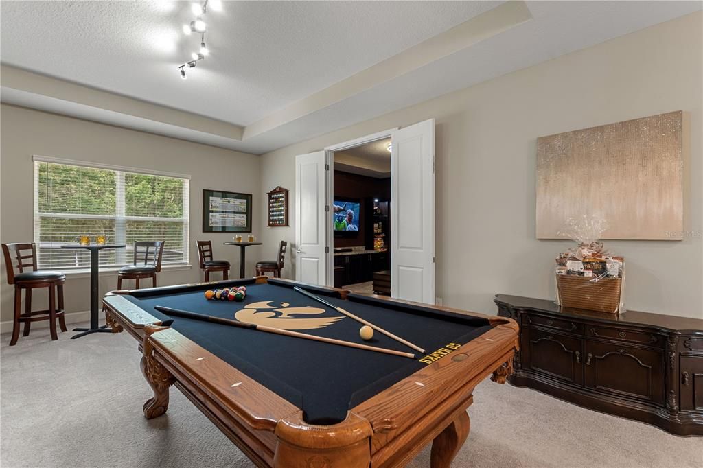 Active With Contract: $850,000 (5 beds, 3 baths, 4232 Square Feet)