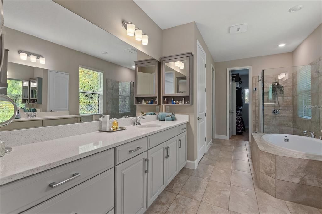 Active With Contract: $850,000 (5 beds, 3 baths, 4232 Square Feet)