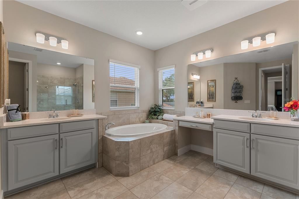 Active With Contract: $850,000 (5 beds, 3 baths, 4232 Square Feet)