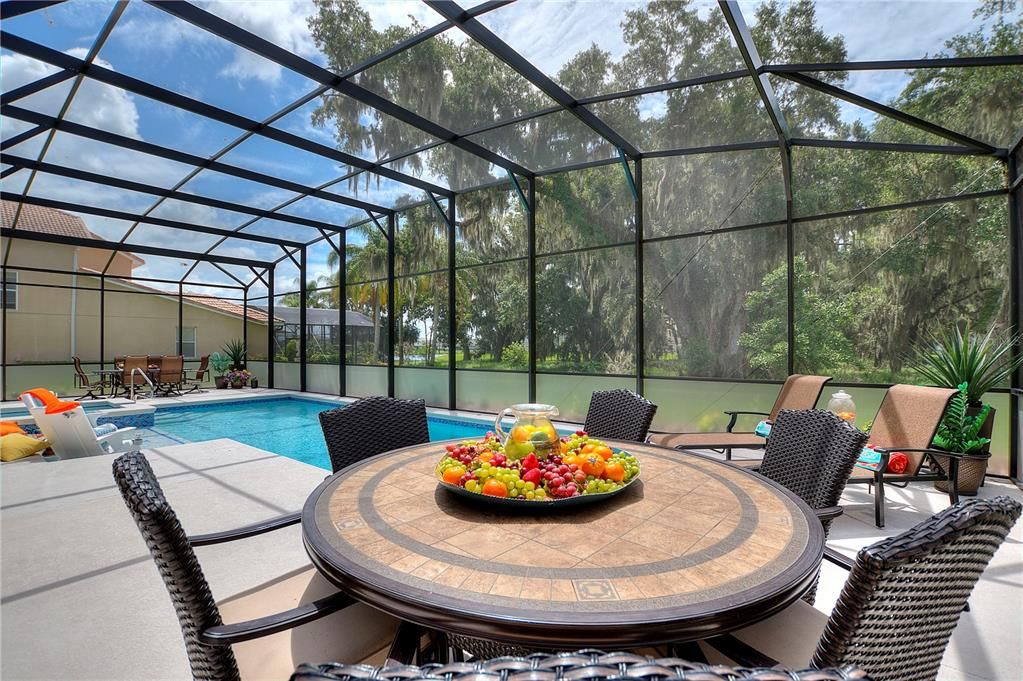 Active With Contract: $850,000 (5 beds, 3 baths, 4232 Square Feet)