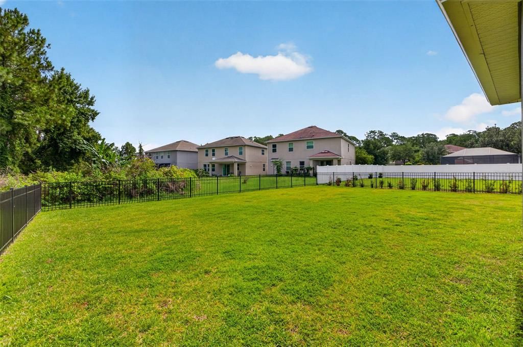 En Venta: $530,000 (5 camas, 3 baños, 3044 Pies cuadrados)