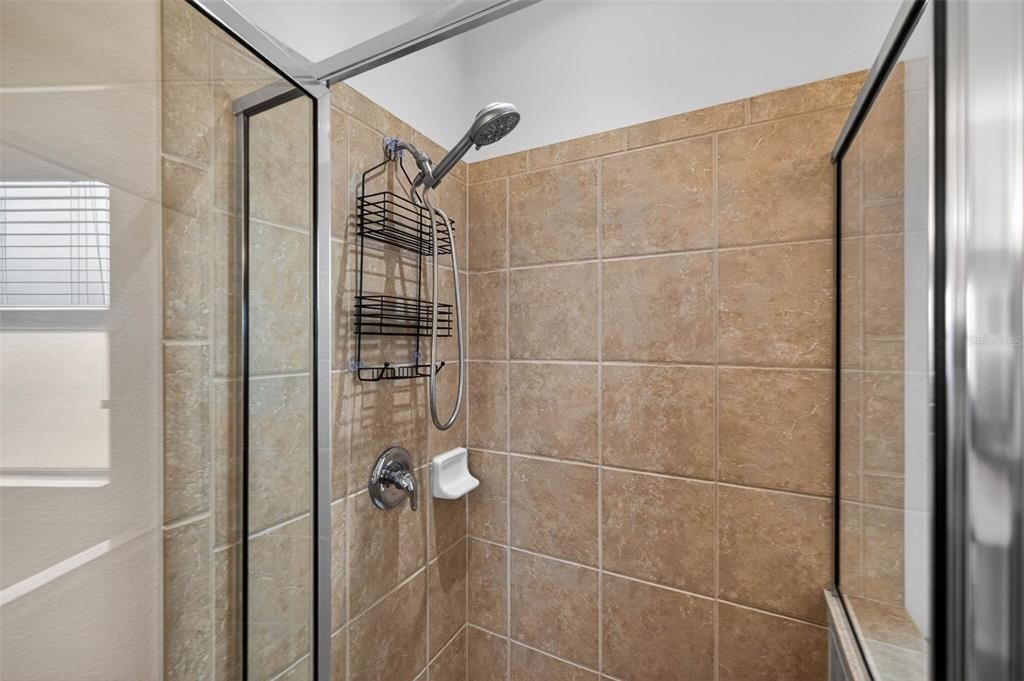 En Venta: $530,000 (5 camas, 3 baños, 3044 Pies cuadrados)