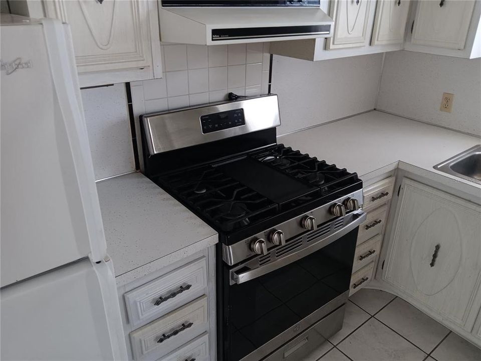 For Rent: $1,500 (2 beds, 2 baths, 1010 Square Feet)