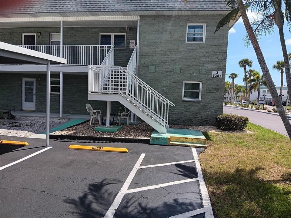 For Rent: $1,500 (2 beds, 2 baths, 1010 Square Feet)
