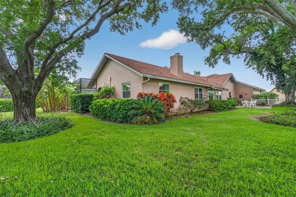 For Sale: $975,000 (3 beds, 3 baths, 3015 Square Feet)