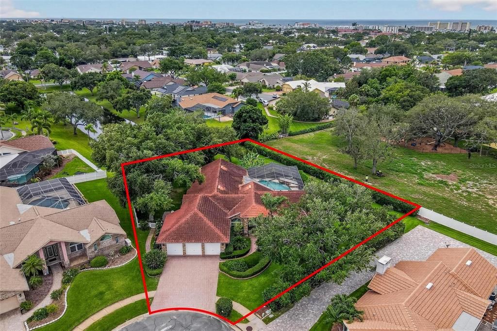 For Sale: $975,000 (3 beds, 3 baths, 3015 Square Feet)