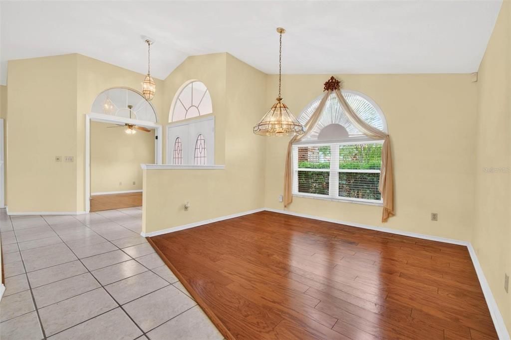For Sale: $975,000 (3 beds, 3 baths, 3015 Square Feet)