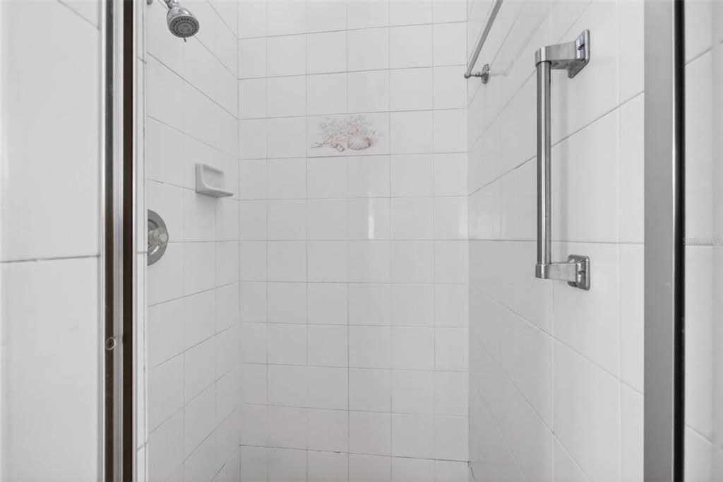 For Sale: $975,000 (3 beds, 3 baths, 3015 Square Feet)