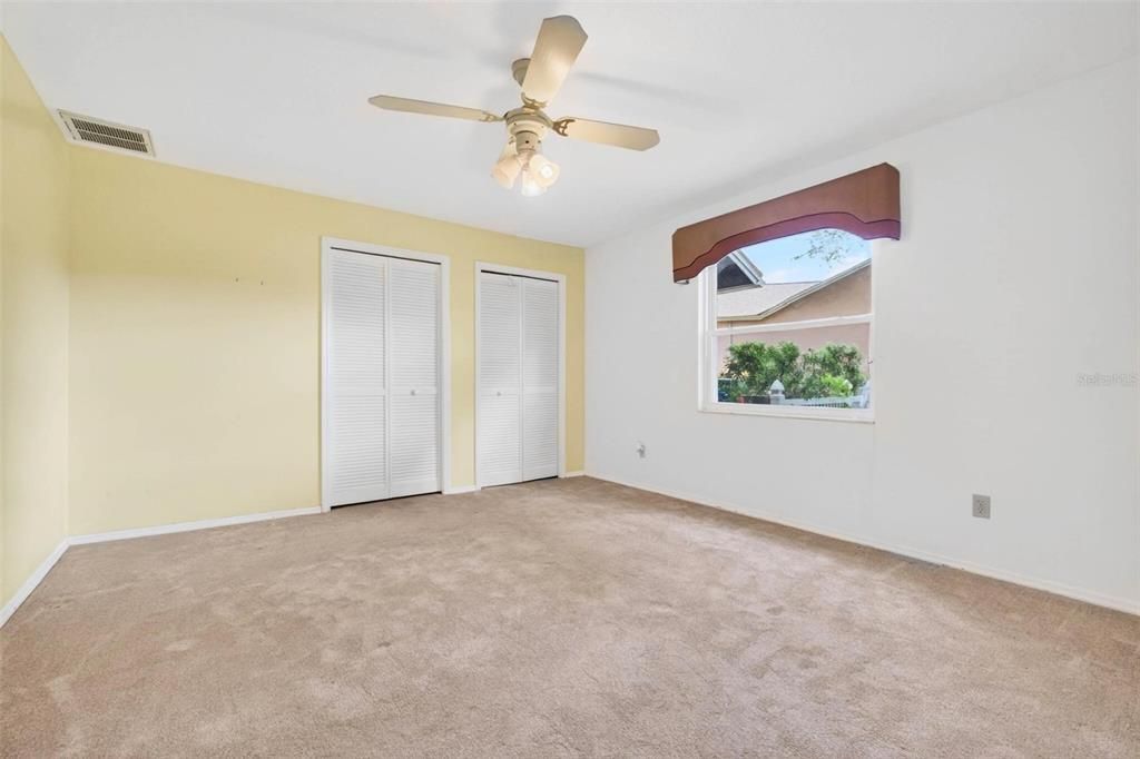 For Sale: $975,000 (3 beds, 3 baths, 3015 Square Feet)