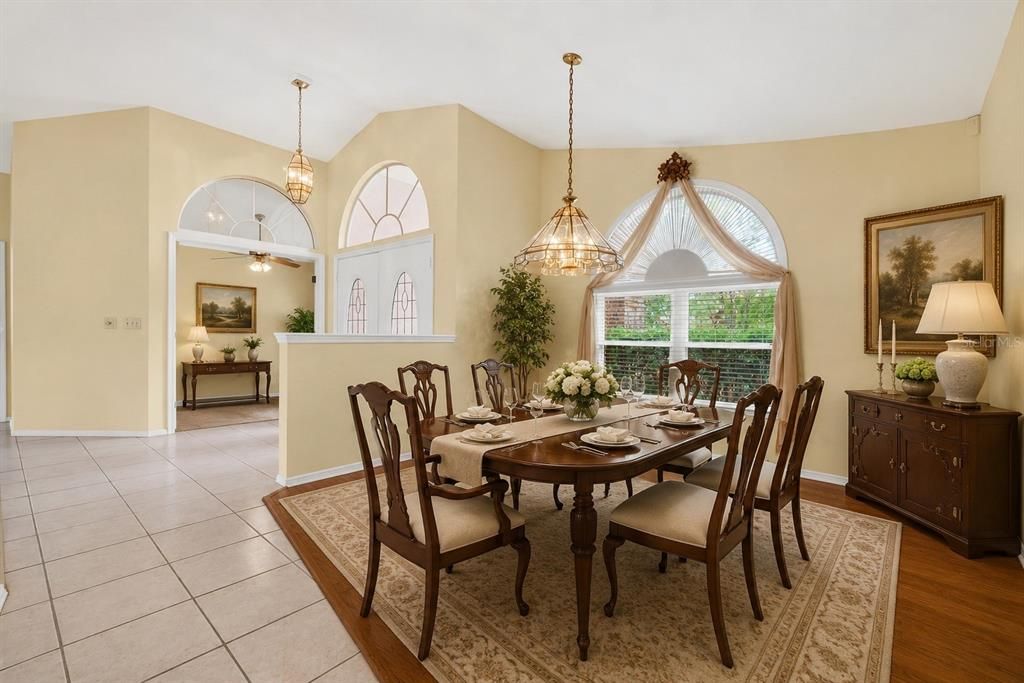For Sale: $975,000 (3 beds, 3 baths, 3015 Square Feet)