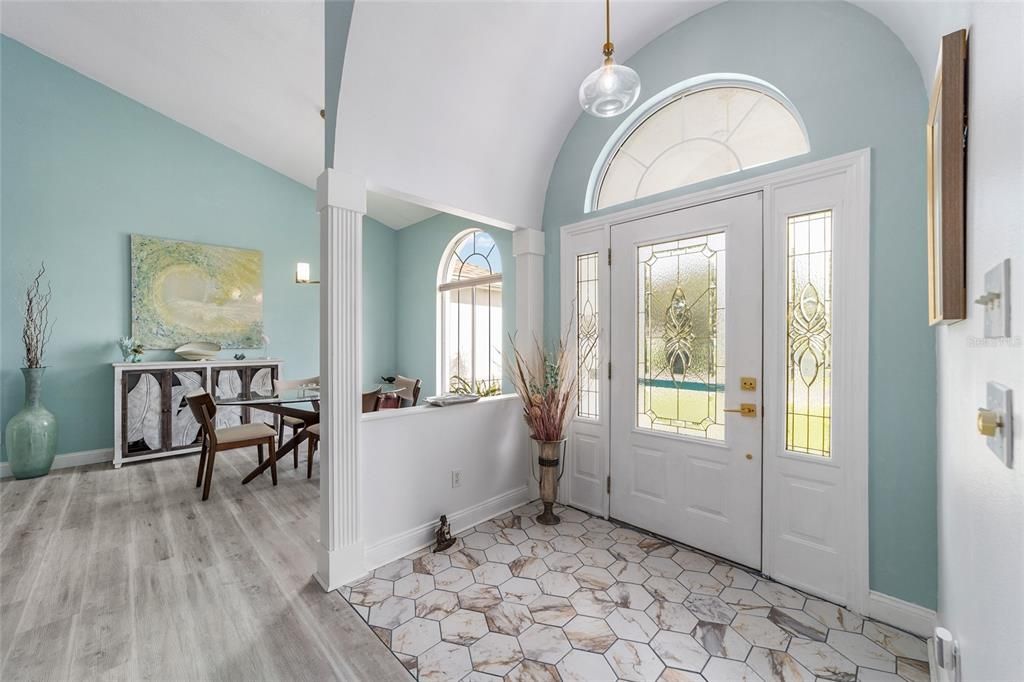 For Sale: $349,900 (3 beds, 2 baths, 1788 Square Feet)