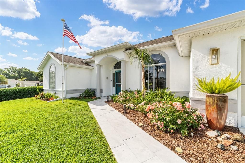 For Sale: $349,900 (3 beds, 2 baths, 1788 Square Feet)