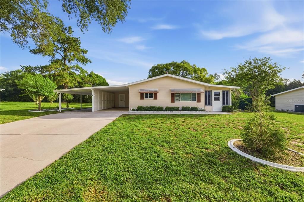 For Sale: $154,900 (2 beds, 2 baths, 960 Square Feet)