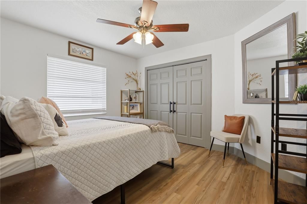 For Sale: $399,900 (3 beds, 2 baths, 2245 Square Feet)