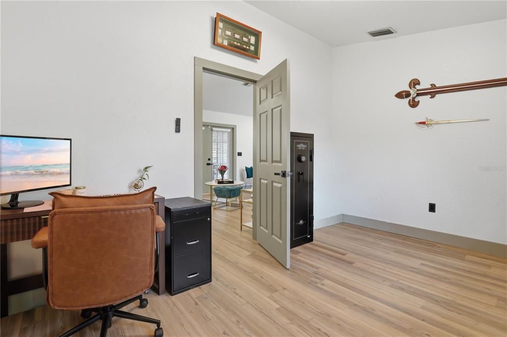 For Sale: $399,900 (3 beds, 2 baths, 2245 Square Feet)