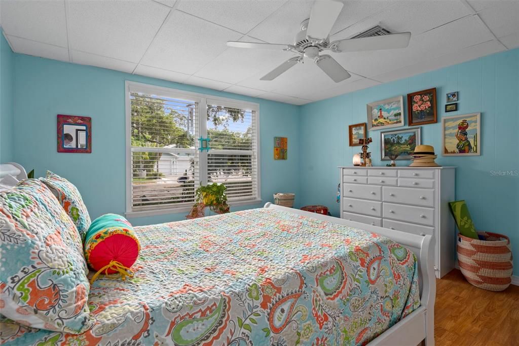 For Sale: $549,900 (3 beds, 1 baths, 1690 Square Feet)