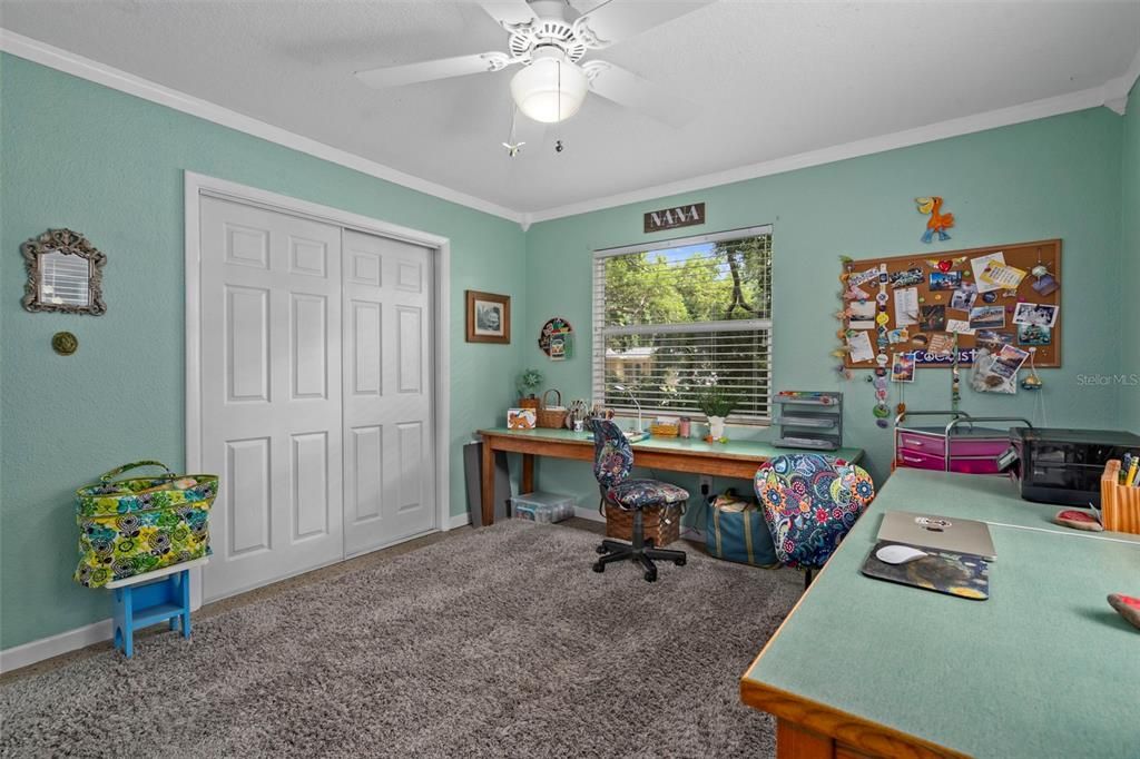 For Sale: $549,900 (3 beds, 1 baths, 1690 Square Feet)