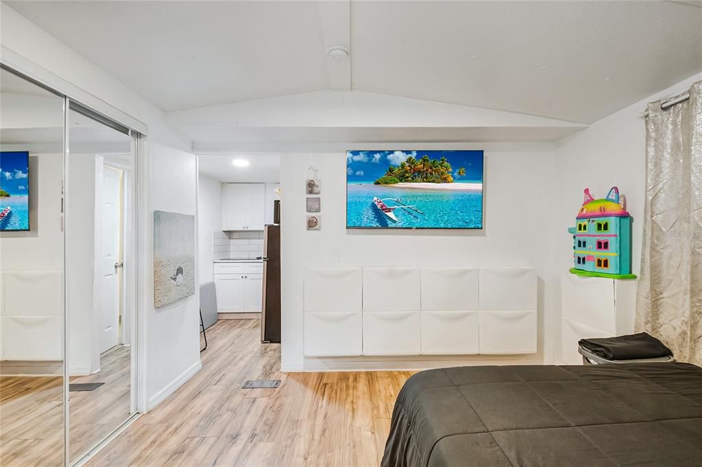 En Venta: $314,000 (4 camas, 0 baños, 1174 Pies cuadrados)