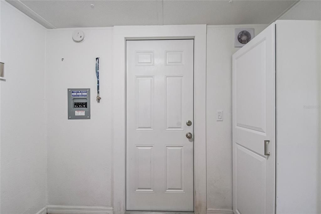 En Venta: $314,000 (4 camas, 0 baños, 1174 Pies cuadrados)
