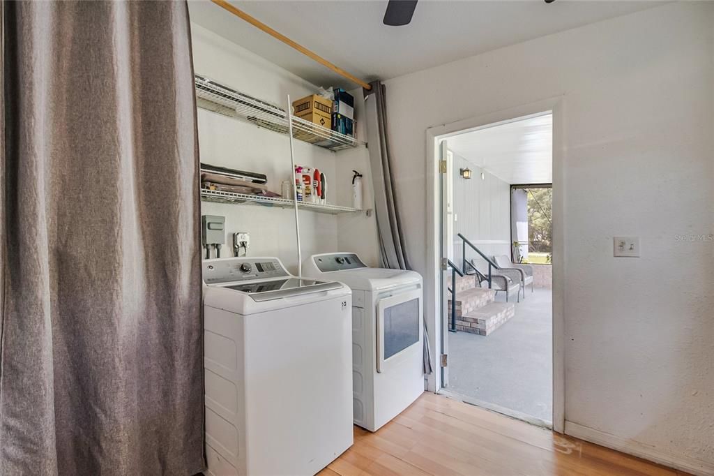 En Venta: $314,000 (4 camas, 0 baños, 1174 Pies cuadrados)