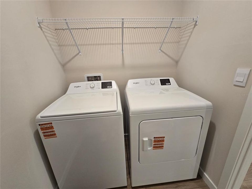 For Rent: $2,500 (4 beds, 2 baths, 1828 Square Feet)