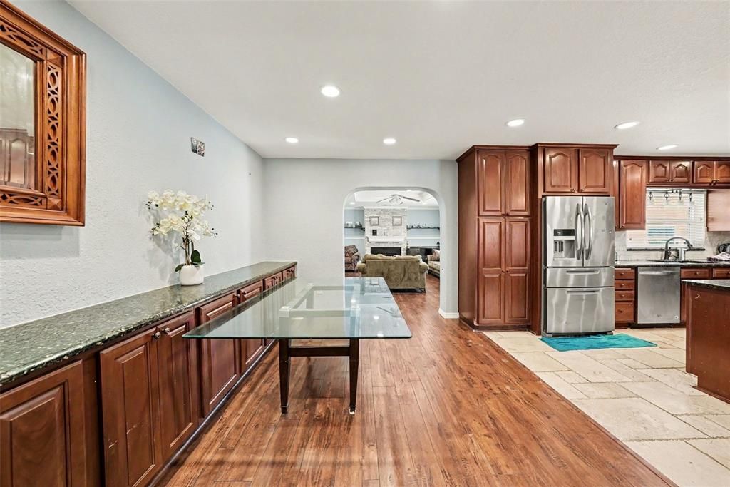 For Sale: $385,000 (4 beds, 2 baths, 1798 Square Feet)