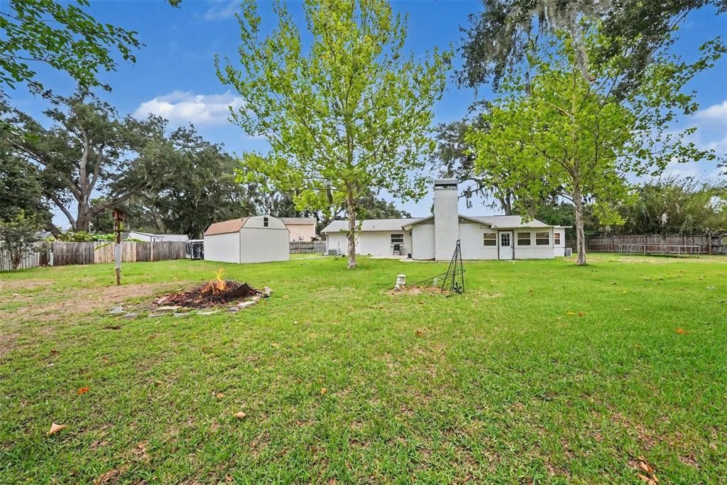 For Sale: $385,000 (4 beds, 2 baths, 1798 Square Feet)
