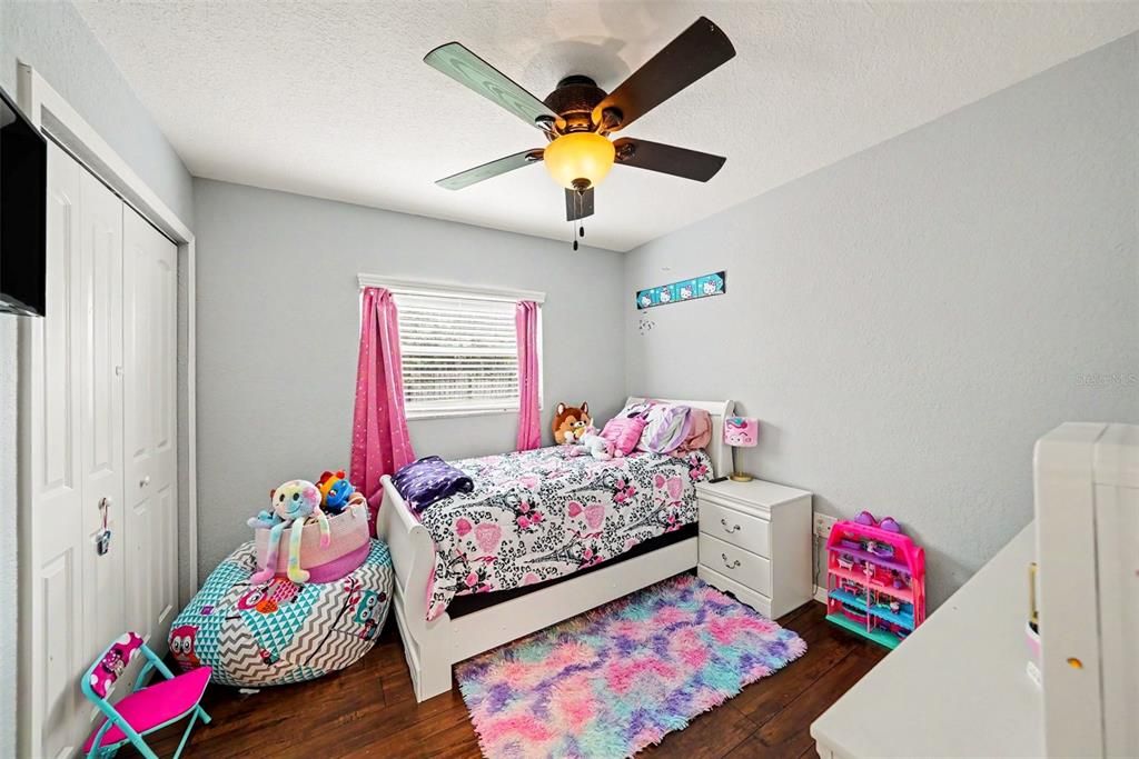 For Sale: $385,000 (4 beds, 2 baths, 1798 Square Feet)