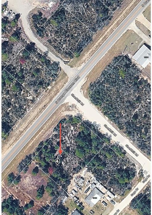 На продажу: $13,900 (0.23 acres)