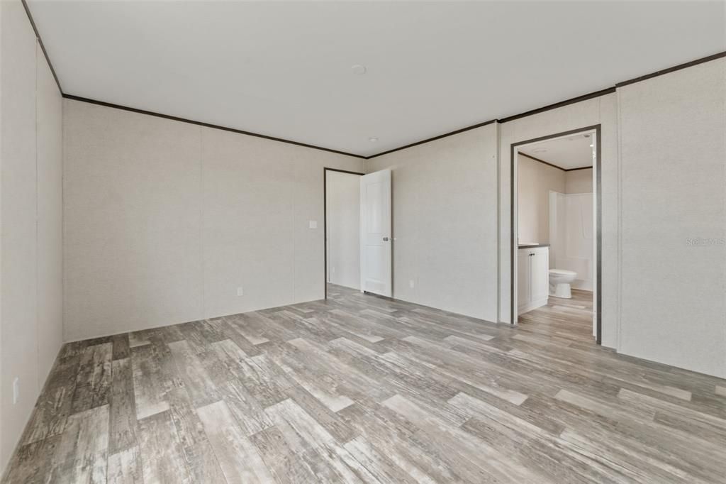 На продажу: $225,000 (3 спален, 2 ванн, 1512 Квадратных фут)