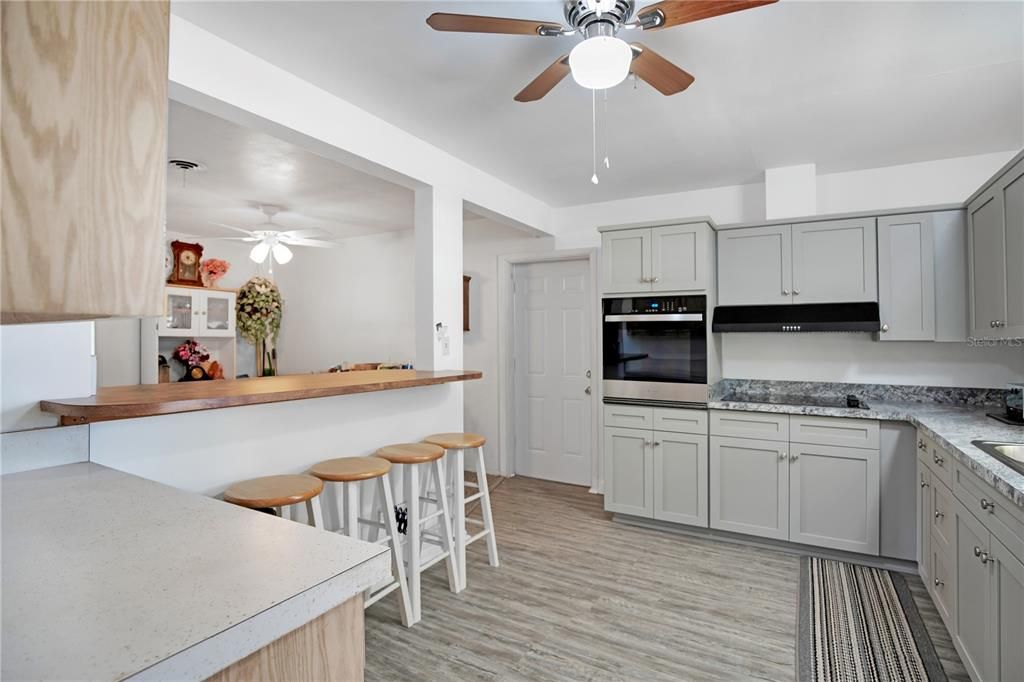 For Sale: $365,000 (3 beds, 2 baths, 1440 Square Feet)