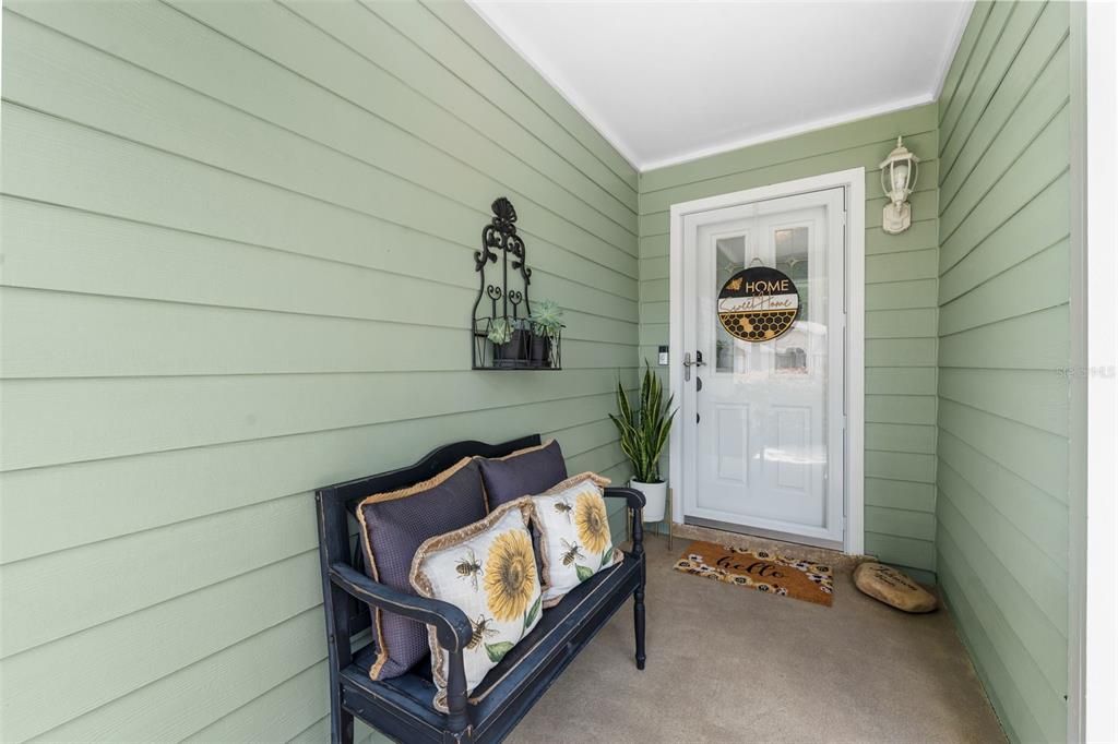 For Sale: $359,900 (3 beds, 2 baths, 1662 Square Feet)