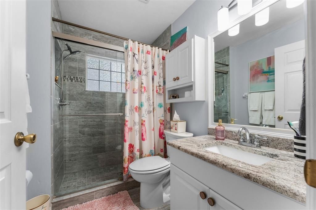 For Sale: $359,900 (3 beds, 2 baths, 1662 Square Feet)