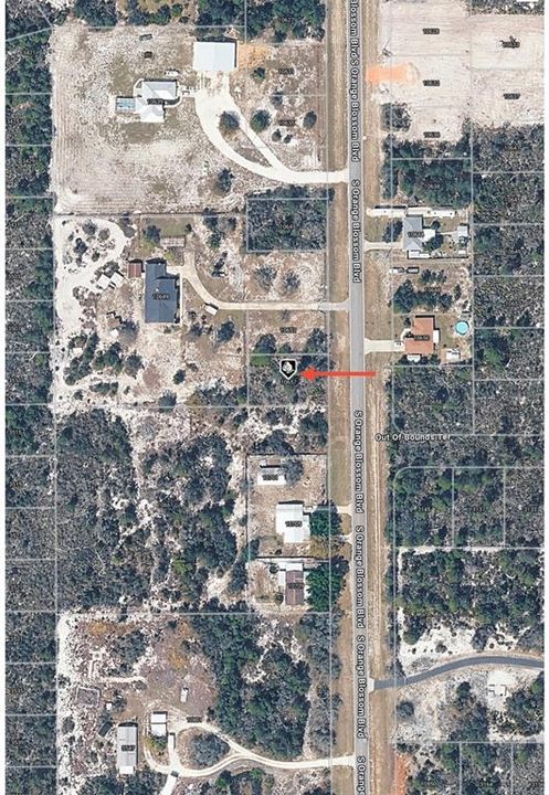 На продажу: $13,900 (0.23 acres)