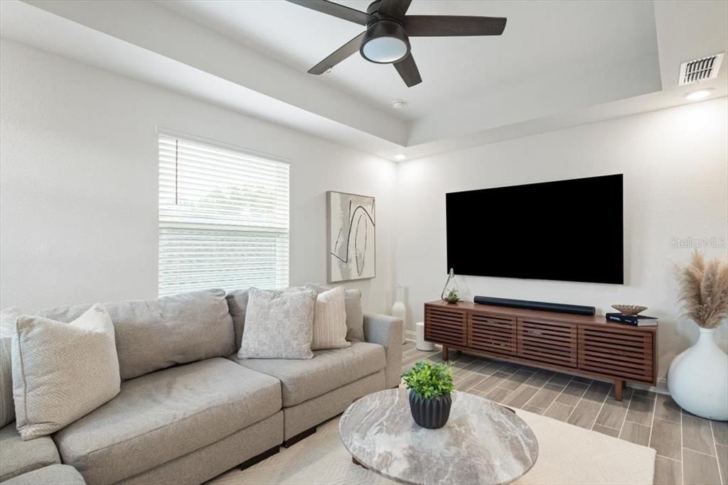 For Sale: $470,000 (3 beds, 2 baths, 1945 Square Feet)