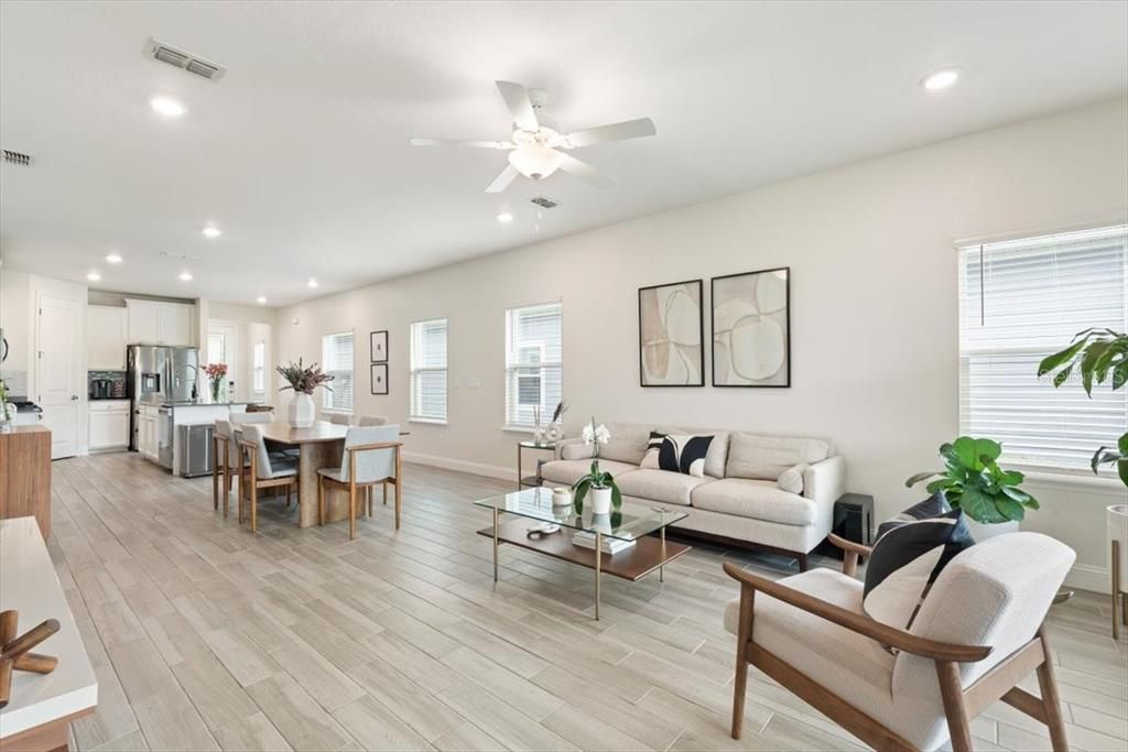 For Sale: $470,000 (3 beds, 2 baths, 1945 Square Feet)
