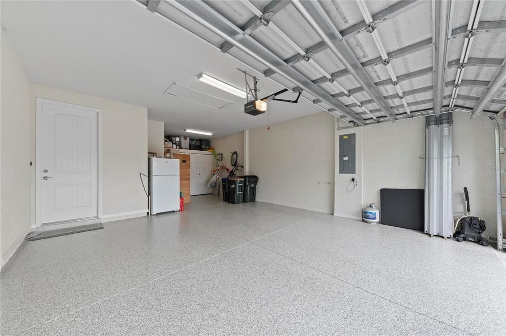 For Sale: $559,000 (2 beds, 2 baths, 1861 Square Feet)