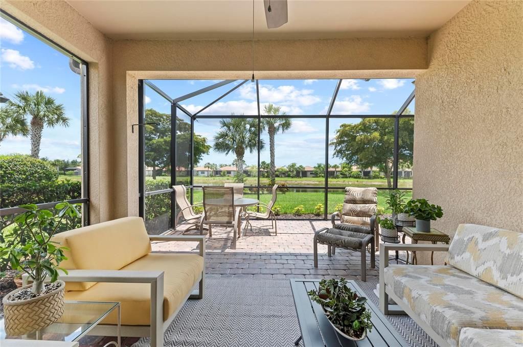 For Sale: $559,000 (2 beds, 2 baths, 1861 Square Feet)