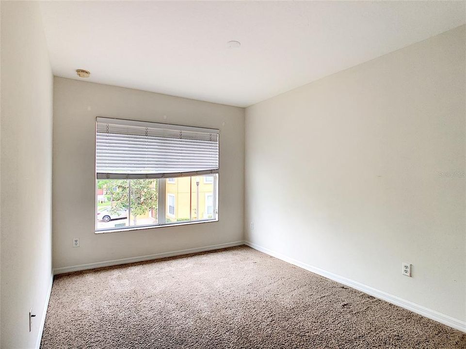 В аренду: $2,450 (3 спален, 2 ванн, 1592 Квадратных фут)