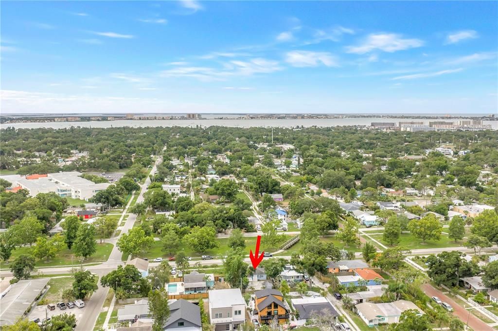 For Sale: $350,000 (3 beds, 1 baths, 1053 Square Feet)