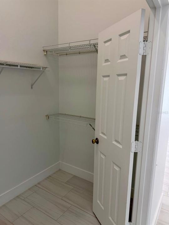 En Renta: $2,795 (4 camas, 2 baños, 1936 Pies cuadrados)