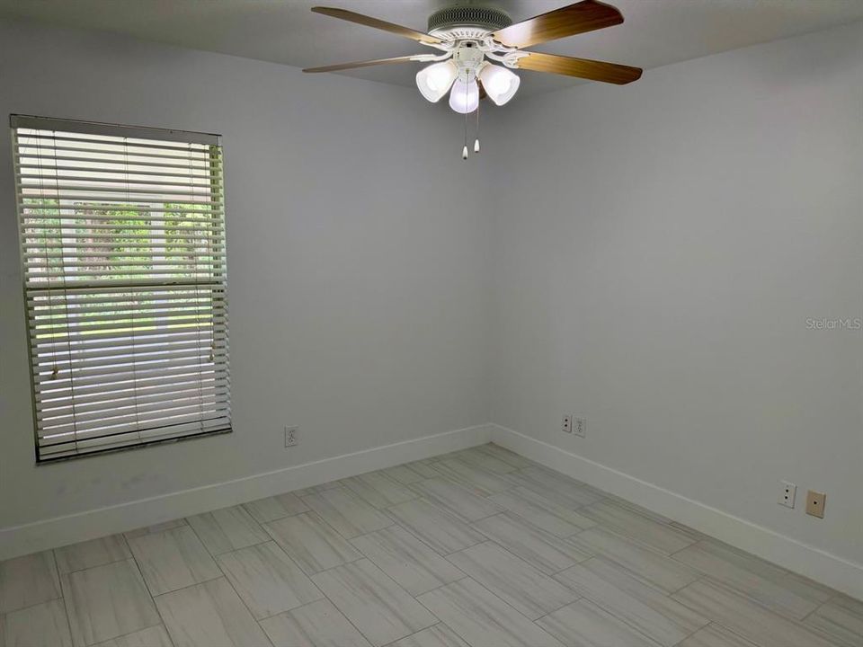 En Renta: $2,795 (4 camas, 2 baños, 1936 Pies cuadrados)
