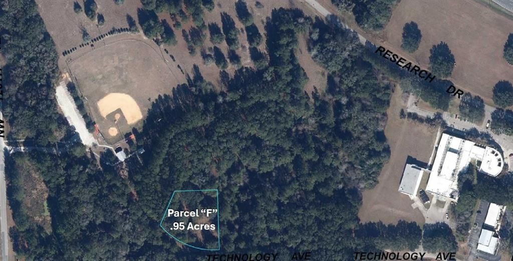 En Venta: $142,500 (0.95 acres)